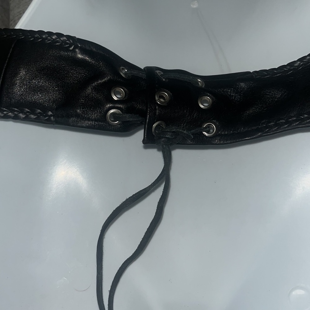Control Wear - Picture 9 of 14